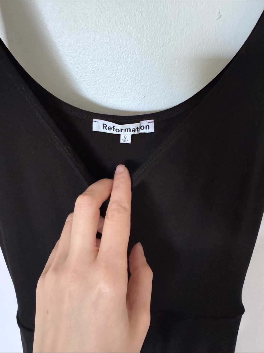 Reformation Black Scoop-Neck Midi Dress - Picture 4 of 8